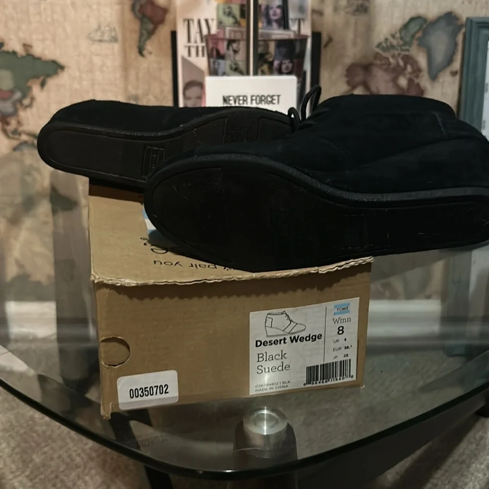 Toms Booties - Picture 4 of 4